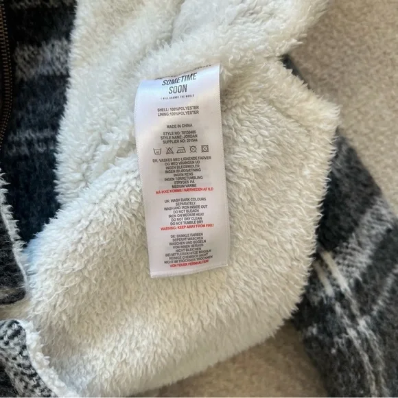 Sometime Soon Jacket - Picture 6 of 11